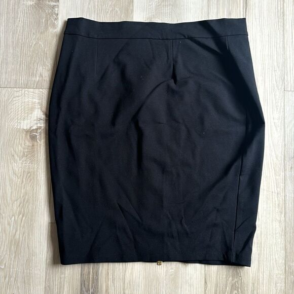 Forever 21 Full Zip Mini Skirt Size 2X - Picture 2 of 3